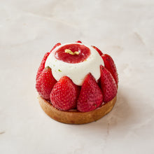 Load image into Gallery viewer, Strawberry Tart
