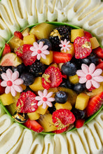 Load image into Gallery viewer, Fruit Garden Cake
